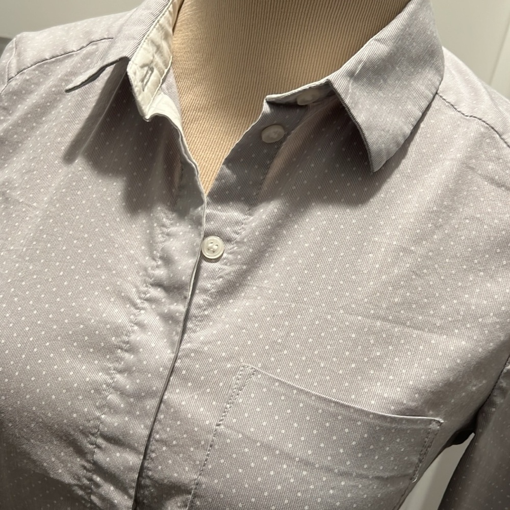H&M button down shirt - Picture 3 of 5